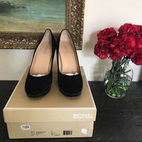 Michael Kors Black Suede Pumps - Picture 2 of 5